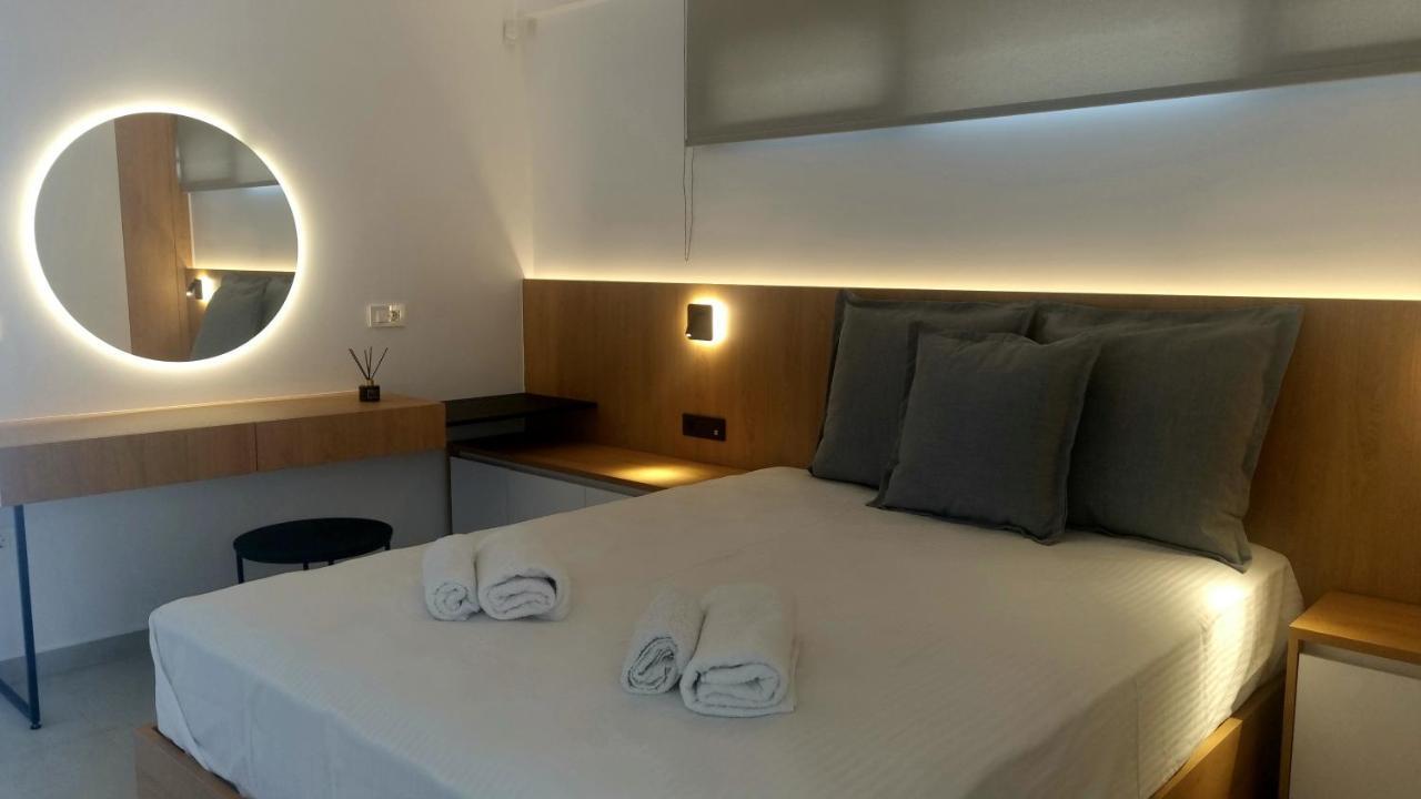 Marigold Apartments Chrissi Akti Chania Exterior foto