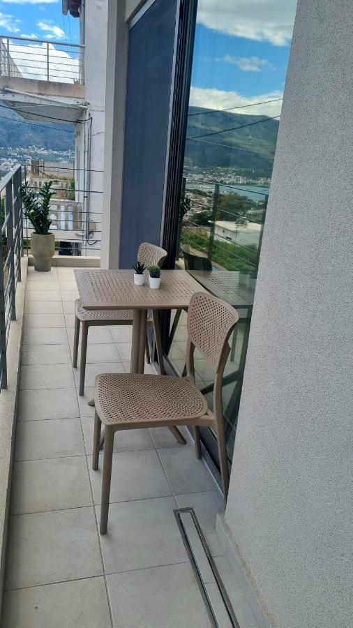 Marigold Apartments Chrissi Akti Chania Exterior foto